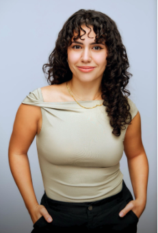 Yalda Safaei headshot